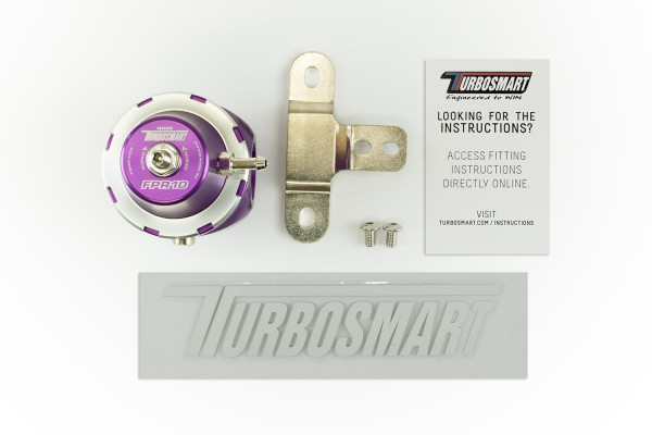 Turbosmart - FPR10 Kraftstoffdruckregler -10AN Anschlüsse (Violett) - TS-0404-1043