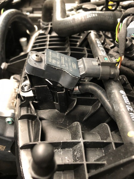 Turbosmart Ladedruck Adapter BRA VW Golf GTI/R MK7 - Schwarz